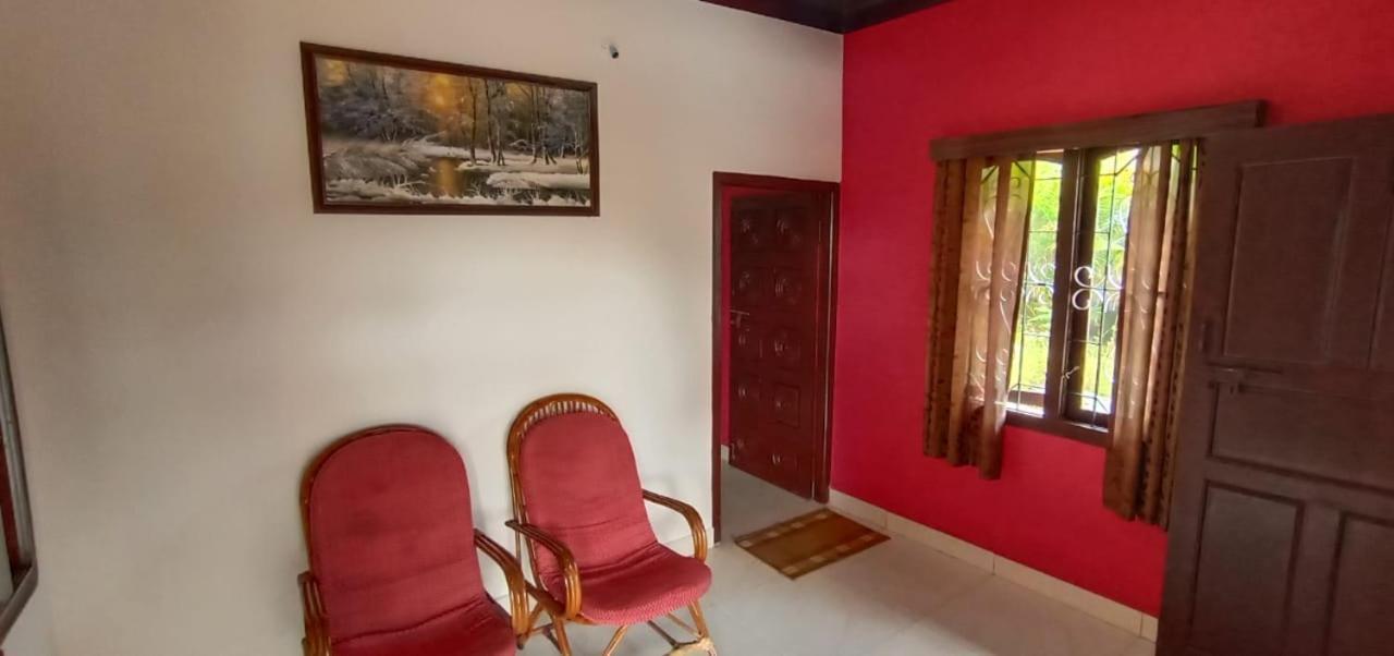 Coorg Girinivas Homestay 102 马迪凯里 外观 照片