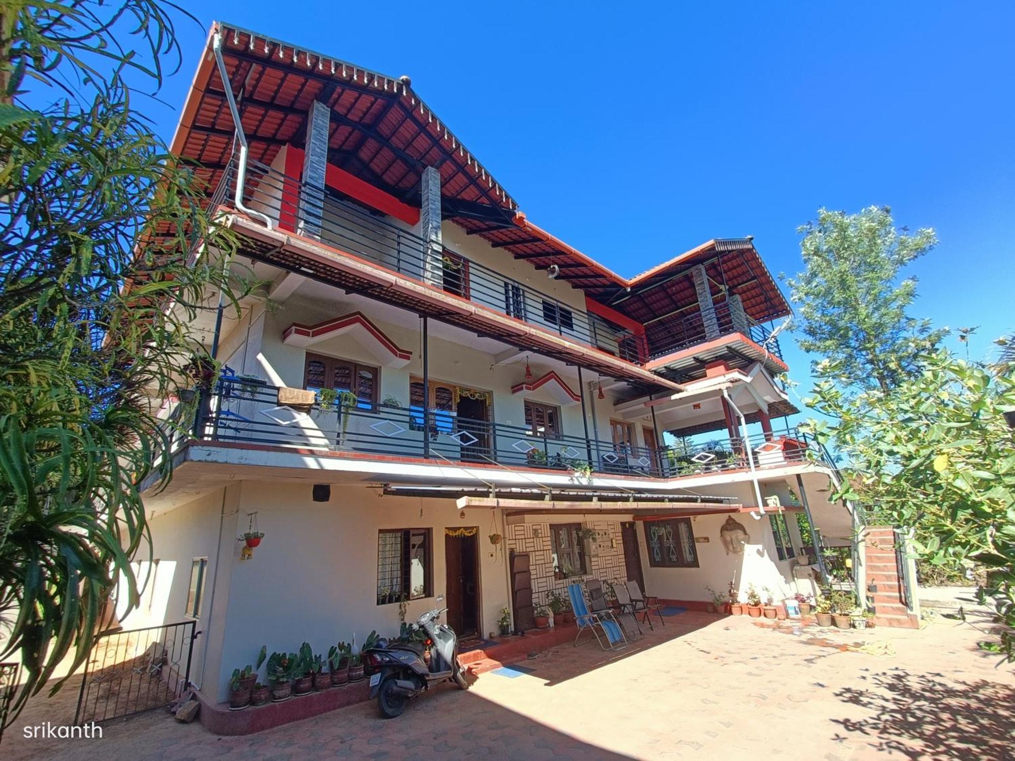 Coorg Girinivas Homestay 102 马迪凯里 客房 照片